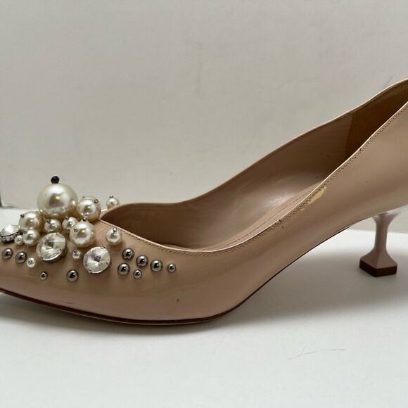 Miu Miu Embellished Patent Leather Tan Pumps Pedestal Kitten Heel Beige Sz 36.5 - Picture 13 of 13